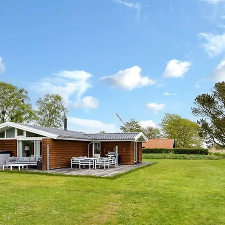 Holiday home Karin - 300m From The Sea By Interhome Frederikshavn